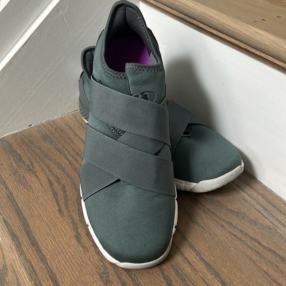 Reebok Training Sneakers